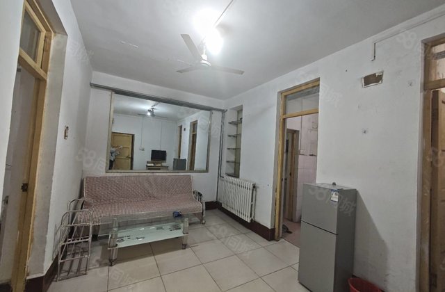 毛纺厂家属院 南北通透 近医院 中间楼层采光好 商品房