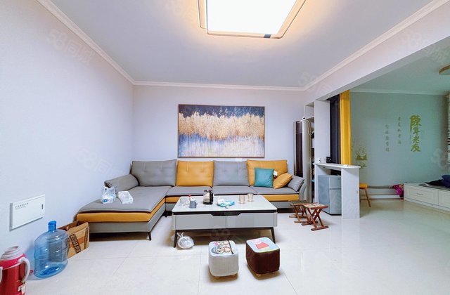 阳光 实验  颐馨园二期 精装三室电梯房  好楼层 带储藏室