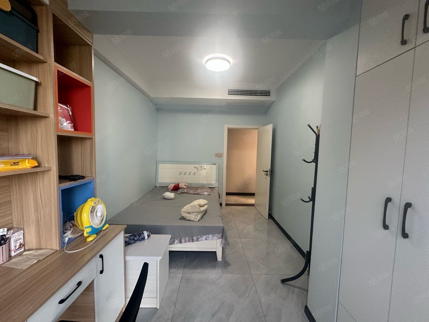 中瑞领航城3室2厅1卫98㎡南北64.5万