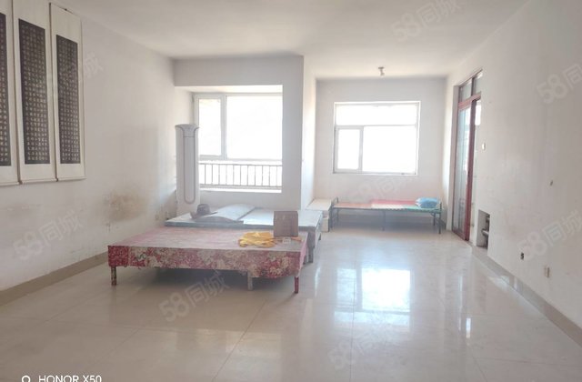 急售 92万送车储 月亮湾单位团购房 三室两厅两卫