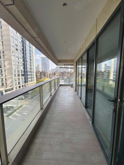 俊发逸天峰-昆明58同城