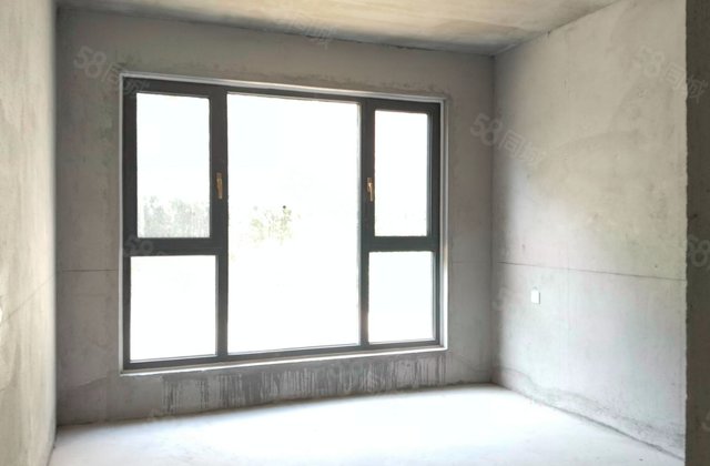 山河城3室2厅129㎡139.9万二手房图片