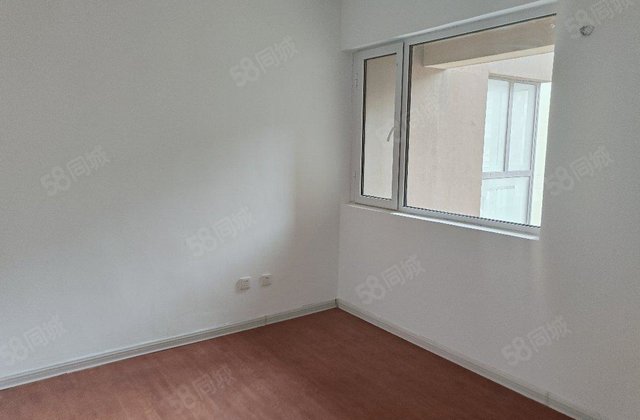 文轩本校一中外国语附近新东方龙湾