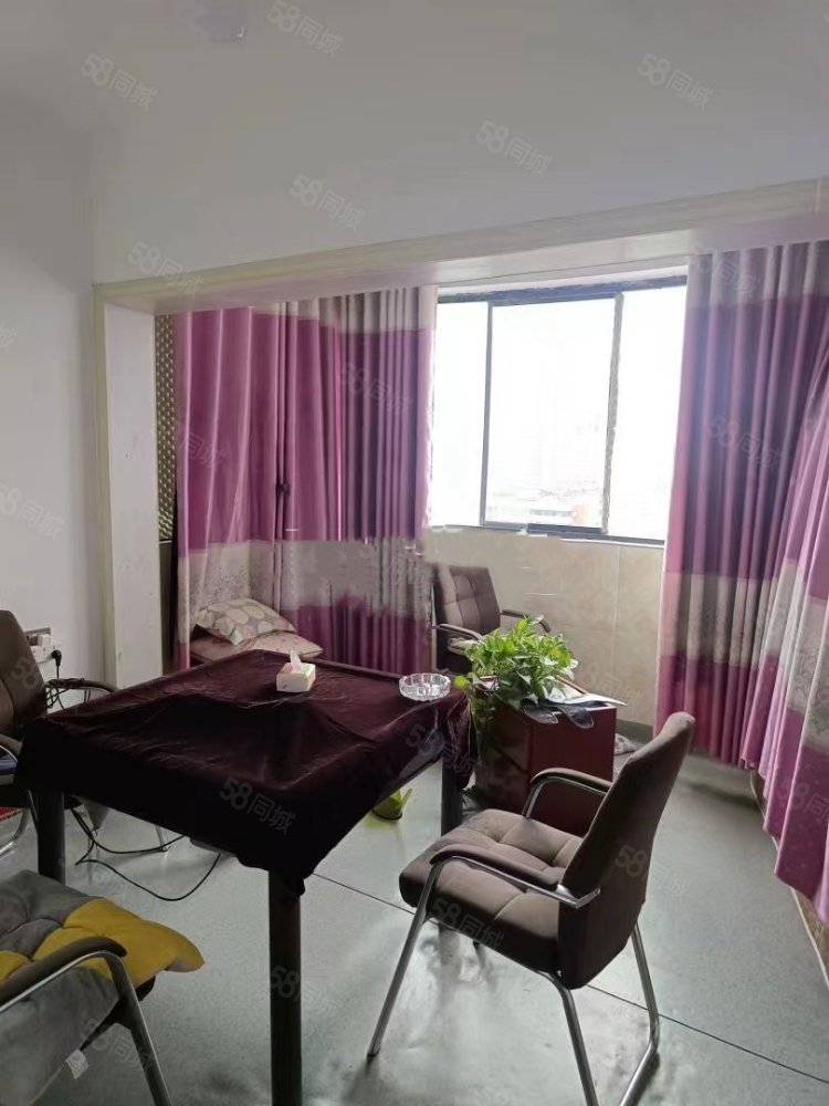 F天下3室2厅2卫120㎡西62万