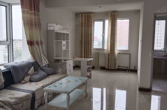 香江西邻 水城雅居 电梯两室隔三室户型 免大税 带储藏室