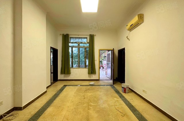 龟岗大马路小区6室2厅280㎡2800万二手房图片