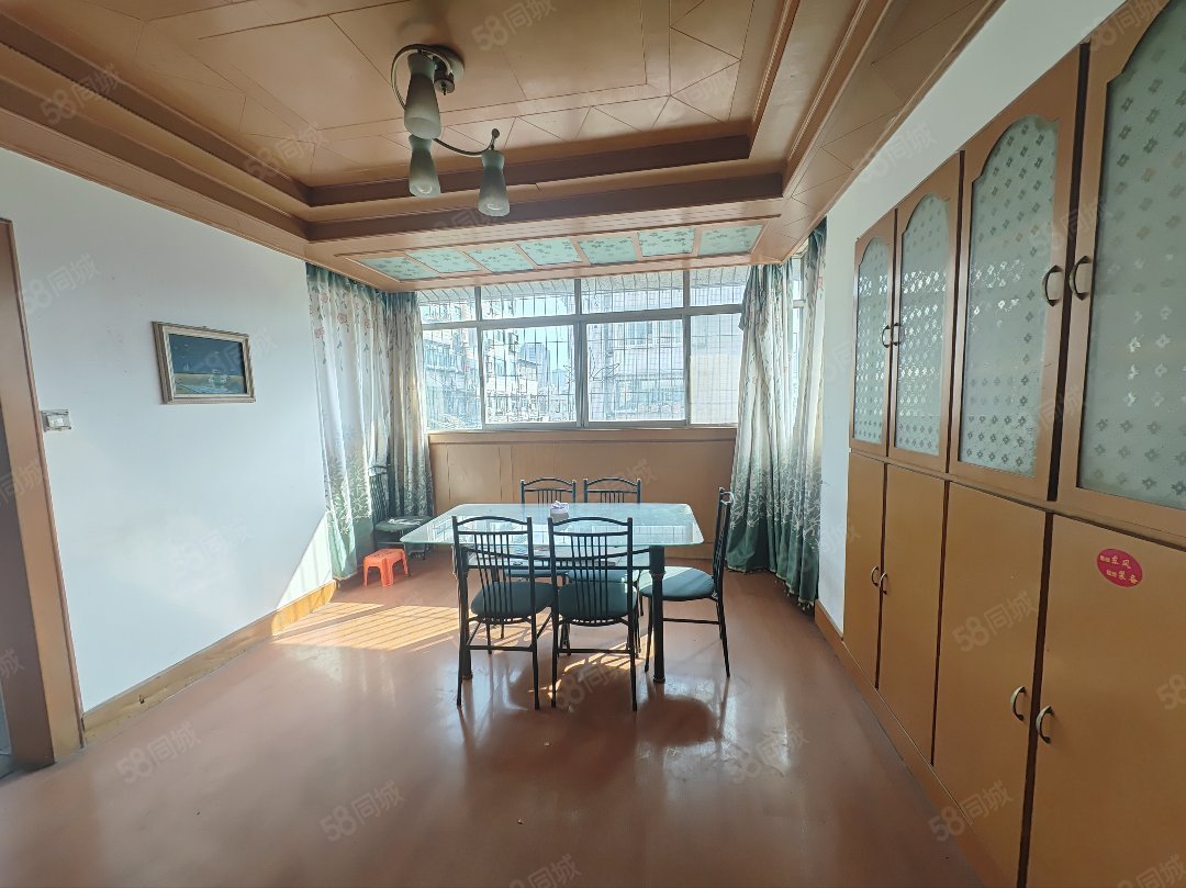 张湾机关家属楼2室2厅1卫105㎡南北45.8万