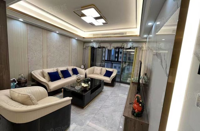 深房天悦湾3室2厅145.83㎡75万二手房图片