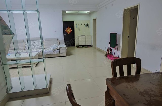 柳泉花园急售非顶看房子方便，好停车物业费低急售