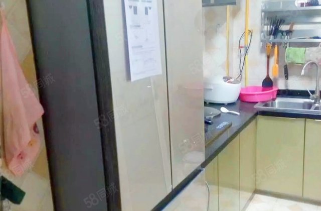 中信城左岸2室2厅71.52㎡110万二手房图片