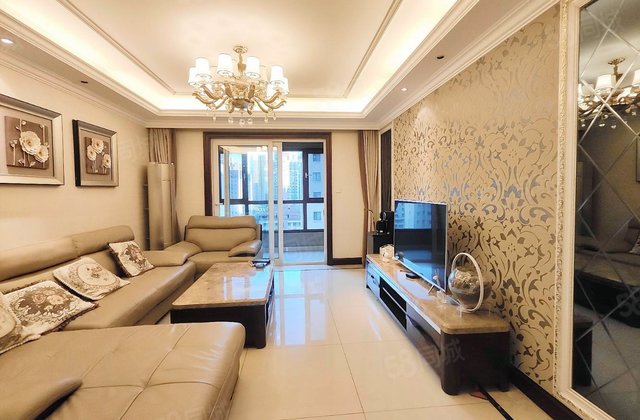 中海凯旋门4室2厅141.72㎡220万二手房图片