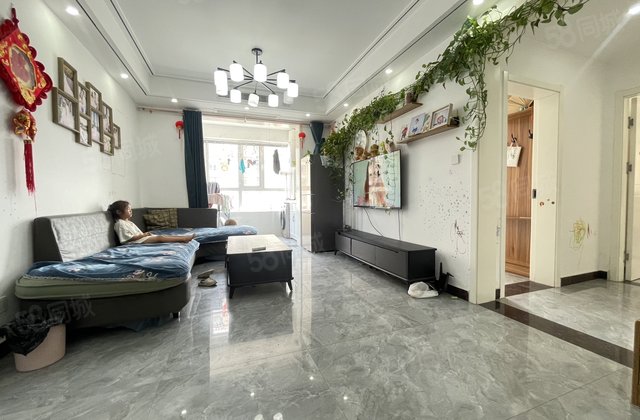 文苑二中！锦绣学府精装大客厅朝阳！免大税送车位储！金柱大学城