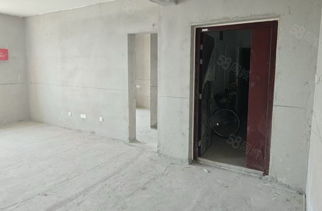翡翠华庭3室2厅153㎡98万二手房图片