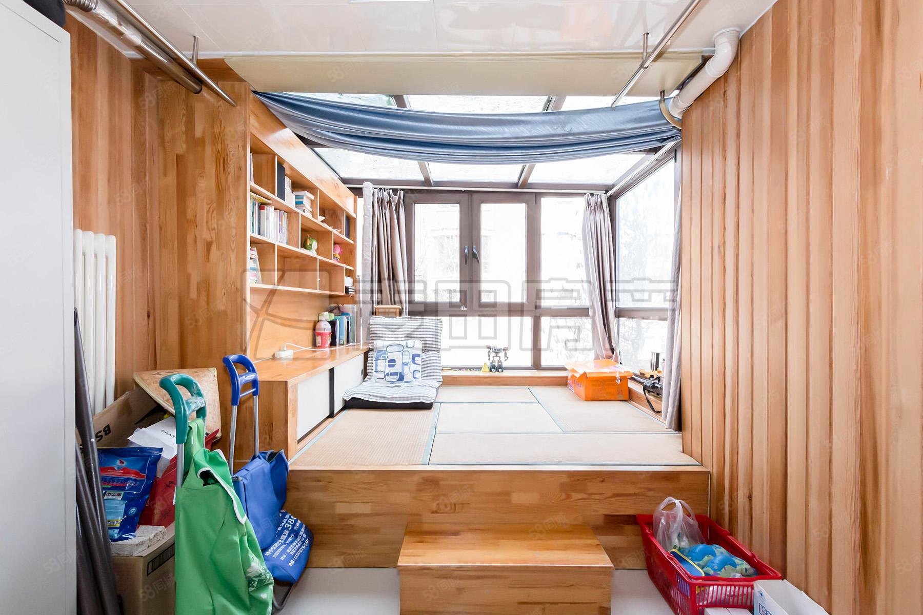 金隅翡麗華庭4室2廳2衛(wèi)161.87㎡南北999萬