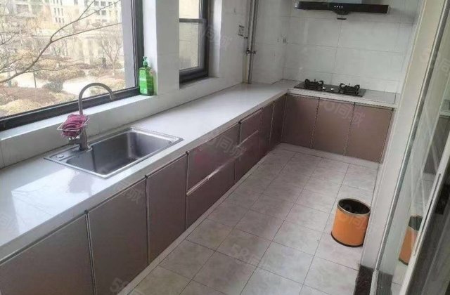 锦绣观邸 百合新城小高层 元宝户型 免大税 带储藏室