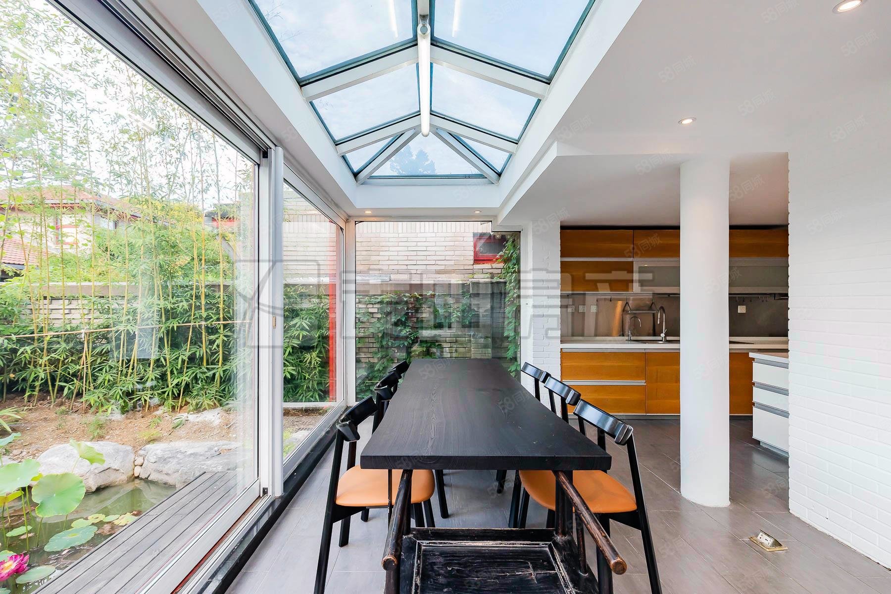 歐陸苑4室3廳3衛(wèi)232㎡南北2675萬