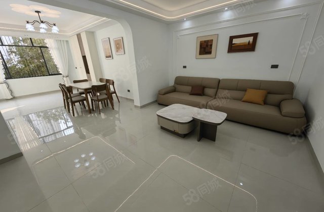 九龙大街325号院3室2厅120㎡28.8万二手房图片