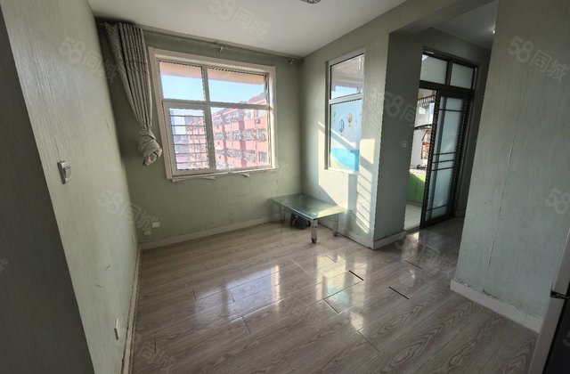 单身~婚房~过度~上雪 边户 可3萬入住办完 水晶丽城 七中