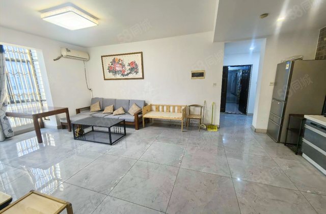 金湖帝景小区2室2厅80.8㎡125万二手房图片