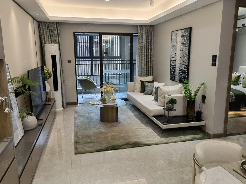 70年产权 地铁口 市政合建 江景房 龙腾路单位房,龙腾天都-南宁58同城