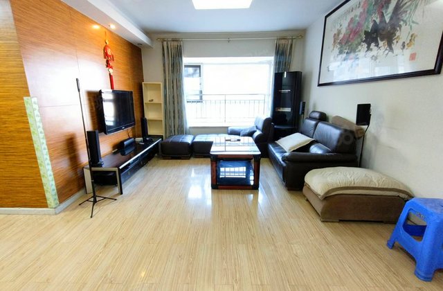 康品3室2厅96.57㎡139.8万二手房图片