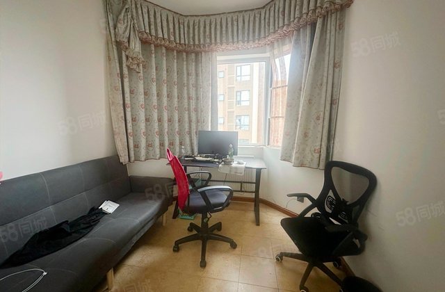 洛森堡碟郡新殿2室2厅92.79㎡108万二手房图片