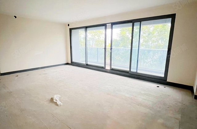 科学城凤玺台山语(二期)3室2厅123.01㎡129万二手房图片