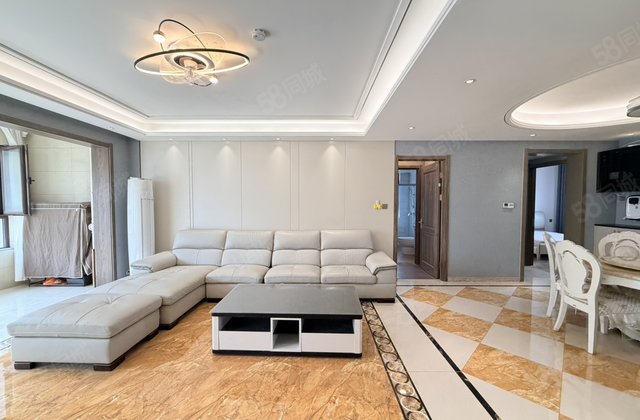 国岳府 小高精装4叶草4室双阳台 可做婚房 清水湾 百合新城