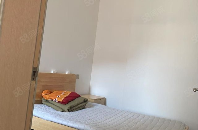 东方海郡2室1厅43㎡38万二手房图片