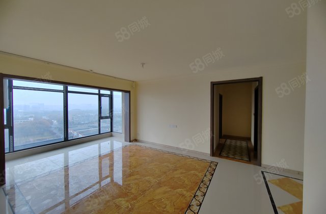 顶楼带空中花园 一梯一户 前排观景房 碧桂园翡丽湾