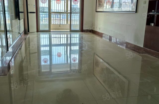 孟达新水明珠市医院水城精装修四室两卫南北通透带车位储藏室