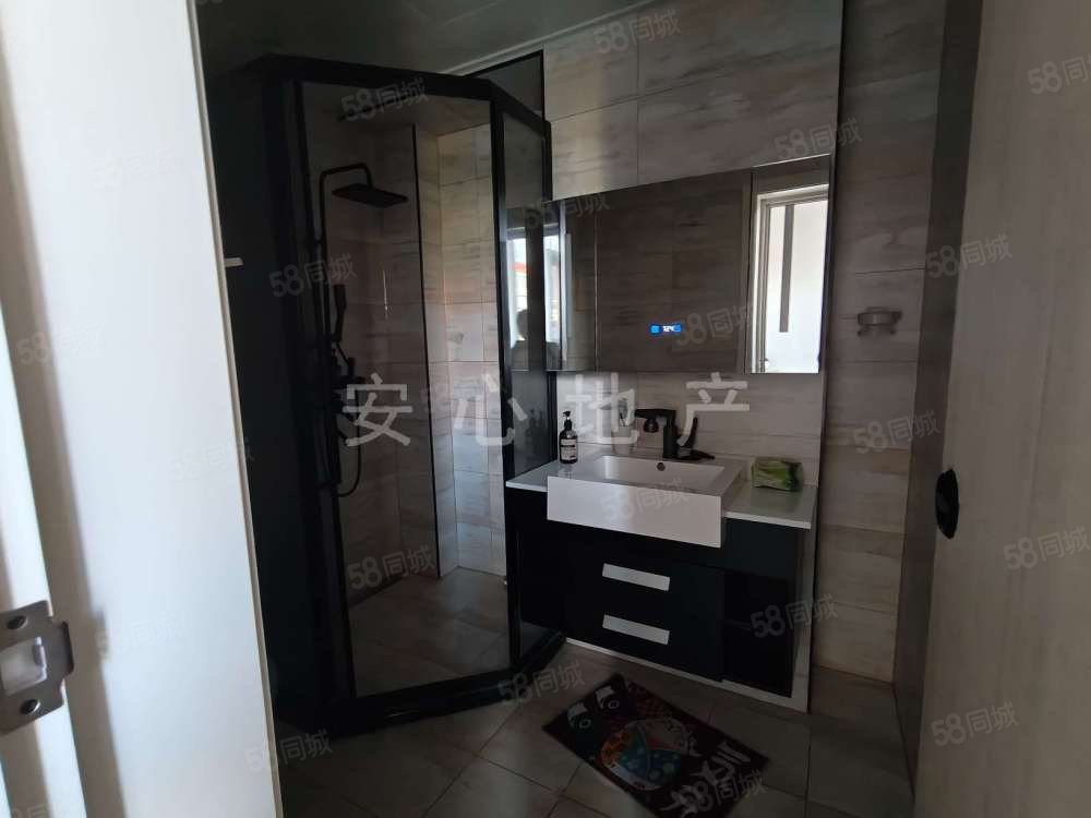 德和沁园(别墅)5室3厅4卫216㎡南北550万