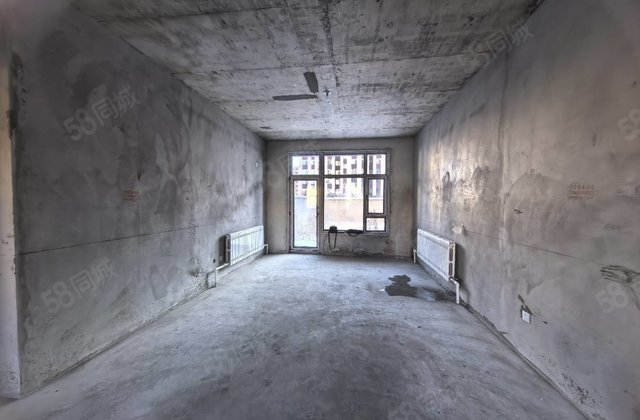 弘基澜悦3室1厅132㎡76万二手房图片