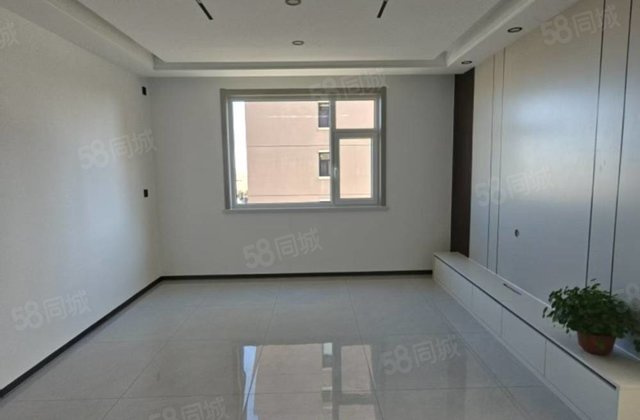 天保新城(东区)3室2厅107㎡59万二手房图片