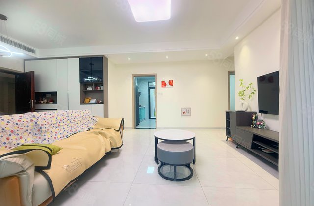 观澜云邸4室2厅129.93㎡76.8万二手房图片