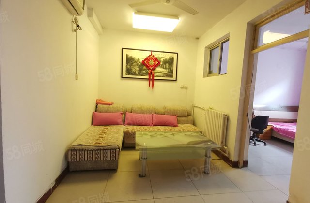 文轩  信用社家属院 车位充足 商圈成熟  南北通透