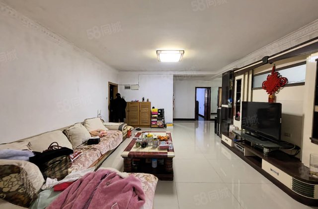 广西师范大学北苑教工宿舍3室2厅127㎡79.8万二手房图片