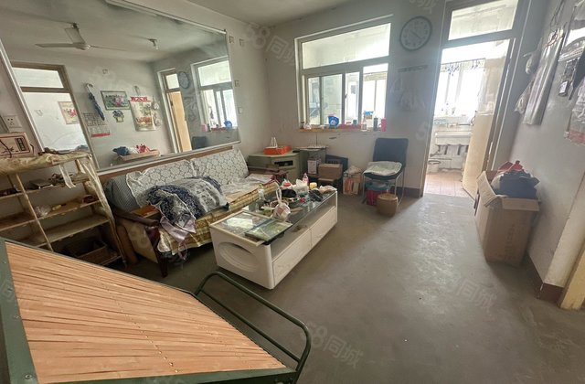 近医院 购物方便 得房好 精装好房 交通便利 正规商品房