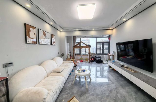 金桥华府3室2厅120㎡53.8万二手房图片