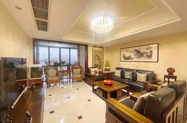 南城都汇汇馨园4室2厅183.9㎡518万二手房图片