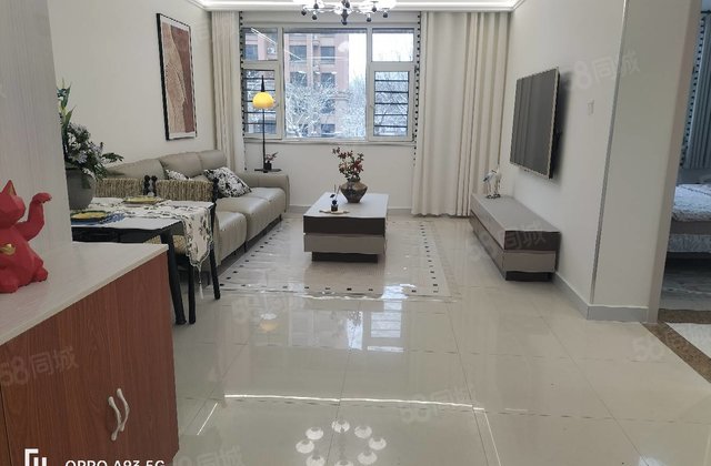 新城邦，东边户，带车位储藏室，房东急售