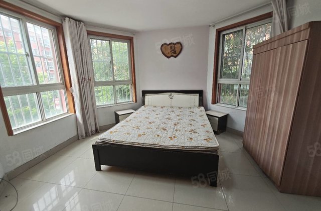 亿丰北邻 多层地暖二楼 免大税带车位储藏室 西边户随时可看房