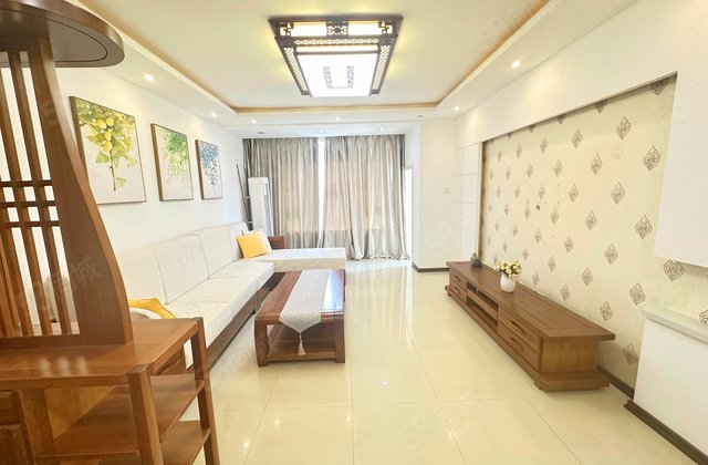 咖啡小镇(北区)3室2厅138㎡75万二手房图片