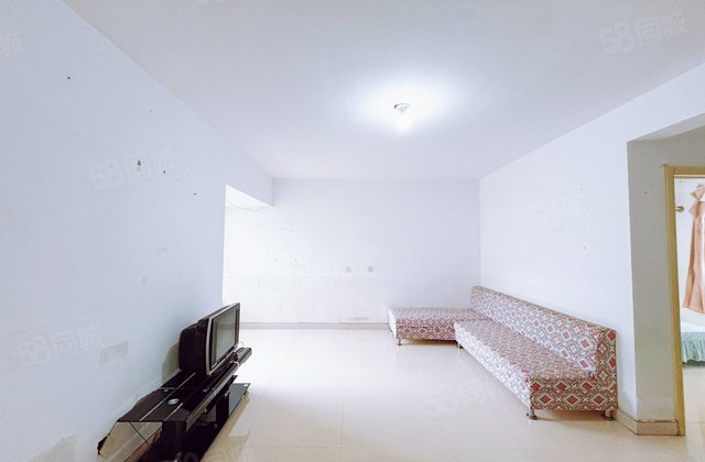 房东急售，西湖馨苑电梯2室免大税，有露台