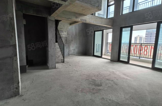 越秀湘江星汇城(二期)4室2厅141.94㎡139.8万二手房图片