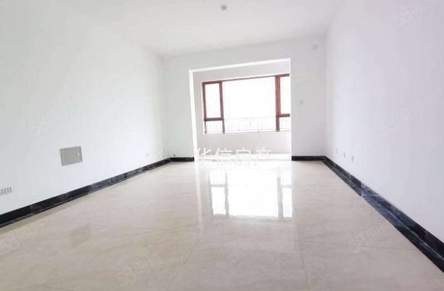 东关国际商品房四室两厅三卫免大税双车位储藏室老文轩八中外国语