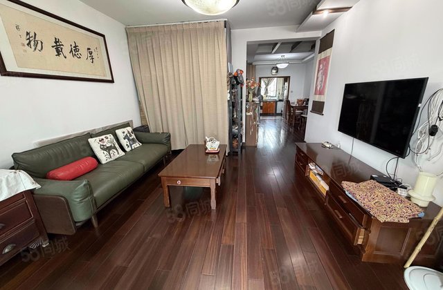 新月翡翠园2室2厅100.58㎡300万二手房图片