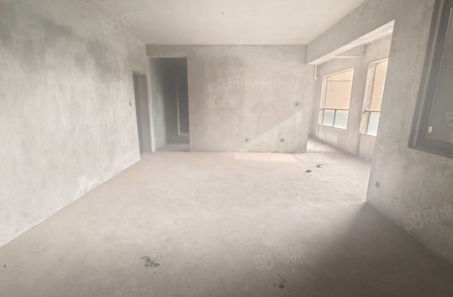 泰丰国际城4室2厅135.4㎡65万二手房图片