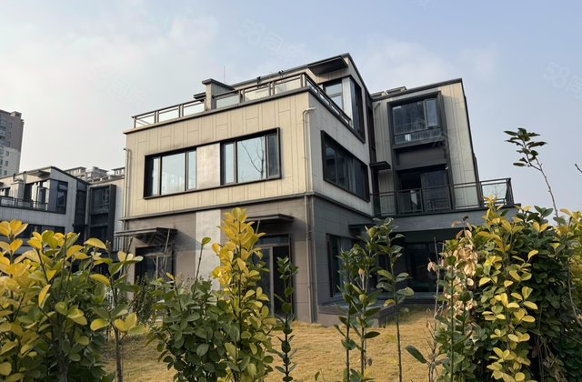 海汀湾花苑(别墅)3室2厅163㎡140万二手房图片