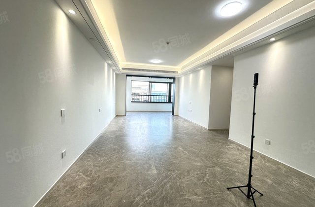 保利天汇3室2厅120㎡153万二手房图片